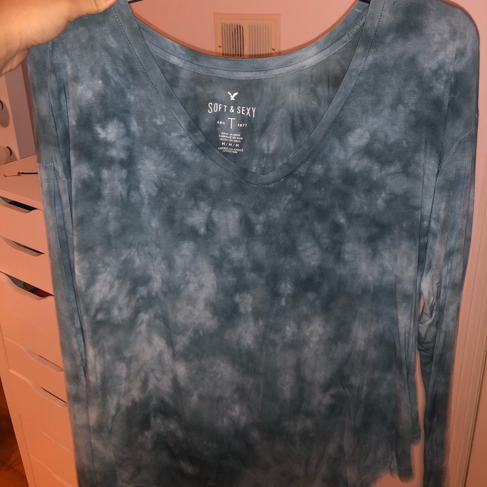 Soft and sexy AE top